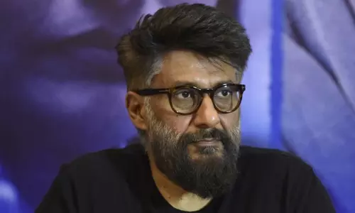 ഹിന്ദുമതത്തെ ചോദ്യം ചെയ്യാൻ താങ്കൾ ആരാണ്?’; വിവേക് അഗ്നിഹോത്രിക്കെതിരെ വിശ്വഹിന്ദു പരിഷത്ത്