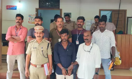 ട്രെ​യി​നി​ൽ ക​ഞ്ചാ​വ് പി​ടി​ച്ച സം​ഭ​വം; പ്ര​തി ബം​ഗാ​ളി​ൽ അ​റ​സ്റ്റി​ൽ