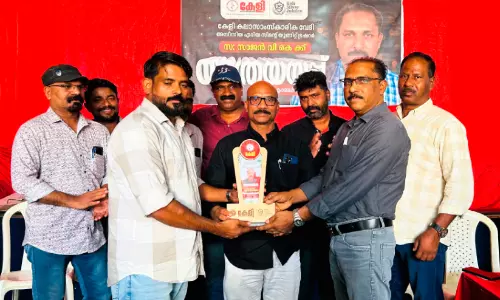 വി.​കെ സാ​ജ​ന് കേ​ളി യാ​ത്ര​യ​യ​പ്പ് ന​ൽ​കി