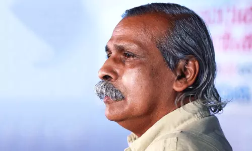 അക്കാദമി   സർക്കാറിന്റെ   പി.ആർ പണി   ചെയ്യില്ല