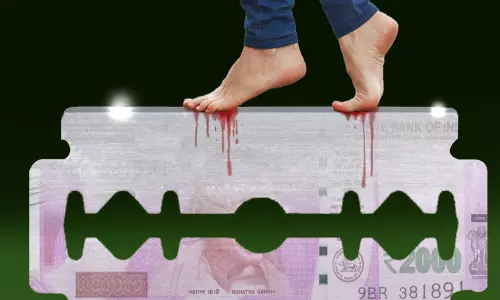 ത​ല​പൊ​ക്കി കൊ​ള്ള​പ്പ​ലി​ശ​ക്കാ​ർ; വ​രു​മോ ഓ​പ​റേ​ഷ​ൻ കു​ബേ​ര