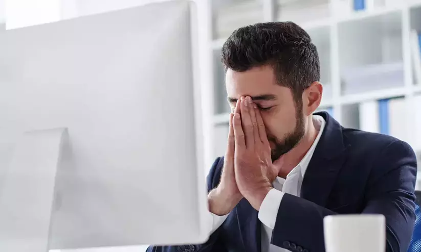 ശമ്പളം ദിവസങ്ങൾക്കുള്ളിൽ അപ്രത്യക്ഷമാകുന്നോ? കാരണങ്ങളും പരിഹാരമാർഗങ്ങളും അറിയാം ശമ്പളം ദിവസങ്ങൾക്കുള്ളിൽ അപ്രത്യക്ഷമാകുന്നോ? കാരണങ്ങളും പരിഹാരമാർഗങ്ങളും അറിയാം