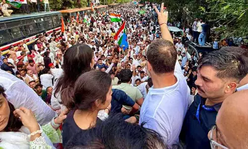 സുപ്രീം കോടതിയിൽ രാഹുൽ നൽകിയ ഹരജിയിൽ 10 ആവശ്യങ്ങൾ; ഇന്ന് പരിഗണിക്കും