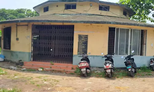 കോർപറേഷന്റെ ആധുനിക ഫിഷ് മാർക്കറ്റ് അനാഥാവസ്ഥയിൽ
