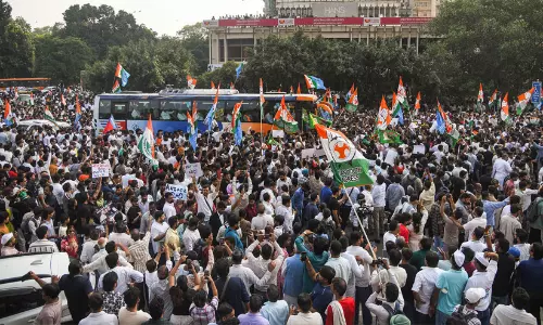 സമരത്തിന്റെ പേരിൽ വ്യാജ പ്രചാരണം: സോഷ്യൽ മീഡിയ ഹാൻഡിലുകൾക്കെതിരെ കേസ്