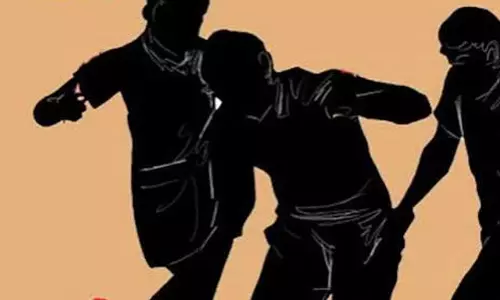 പാലക്കാട് ഭിക്ഷാടകനെ തല്ലിക്കൊന്നു; ഏഴുപേർ കസ്റ്റഡിയിൽ പാലക്കാട് ഭിക്ഷാടകനെ തല്ലിക്കൊന്നു; ഏഴുപേർ കസ്റ്റഡിയിൽ