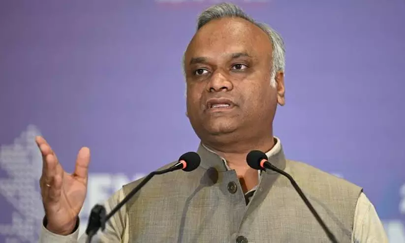 Karnataka Home Minister Priyank Kharge addressing media regarding police conduct during protests in Bengaluru. Karnataka Home Minister Priyank Kharge addressing media regarding police conduct during protests in Bengaluru.