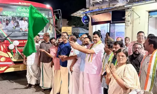 സ്ഥലം എം.എൽ.എ എത്തിയില്ല; ബസ് സർവിസ് ഉദ്ഘാടകനായി മന്ത്രി ബിന്ദു കൃഷ്ണയുടെ ഭർത്താവ്; വിവാദം
