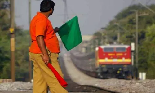 റെയിൽവേ ജീവനക്കാർക്ക് ദീപാവലി ബമ്പർ; 78 ദിവസത്തെ വേതനത്തിന് തുല്യമായ ബോണസ് പ്രഖ്യാപിച്ച് കേന്ദ്രം