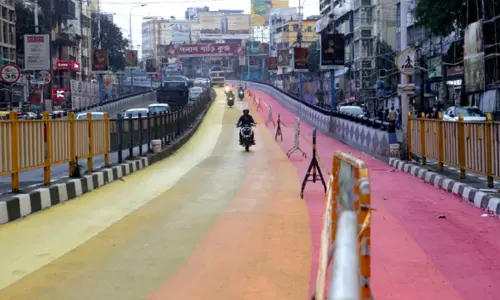 Painted Kolkata Flyover Causes Bike Crashes