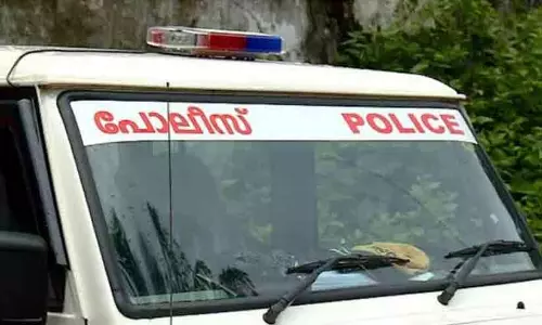 കസ്റ്റംസ് ഉദ്യോഗസ്ഥനെന്ന് വ്യാജേന വിവാഹമോചിതരായ സ്ത്രീകളെ കബളിപ്പിച്ച് തട്ടിപ്പ്; പ്രതി പിടിയിൽ