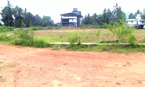 ട്രാക്കിലാകാതെ വെസ്റ്റ് മാമ്പറ്റ അന്താരാഷ്ട്ര സ്റ്റേഡിയം നിർമാണം 