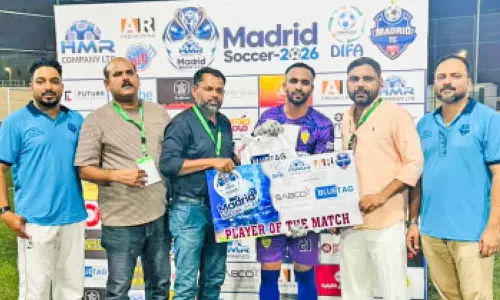 എച്ച്.എം.ആർ മാഡ്രിഡ് സോക്കർ 2026 മാഡ്രിഡ് -ബദർ, ഖാലിദിയ്യ -എഫ്-സി ദമ്മാം സെമി പോരാട്ടങ്ങൾ ഇന്ന് എച്ച്.എം.ആർ മാഡ്രിഡ് സോക്കർ 2026 മാഡ്രിഡ് -ബദർ, ഖാലിദിയ്യ -എഫ്-സി ദമ്മാം സെമി പോരാട്ടങ്ങൾ ഇന്ന്