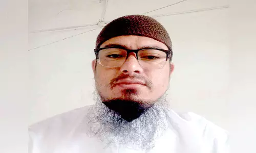 വീ​ട് വി​ട്ടി​റ​ങ്ങി​യ പെ​ൺ​കു​ട്ടി​ക​ൾ​ക്ക് ര​ക്ഷ​ക​നാ​യി അ​സം സ്വ​ദേ​ശി