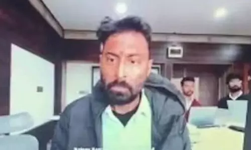 ഞാൻ നിന്റെ ബോസ്; വനിതാ ഉദ്യോഗസ്ഥയെ അസഭ്യം പറഞ്ഞ് ഐ.എ.എസ് ഓഫീസർ, വിവാദം