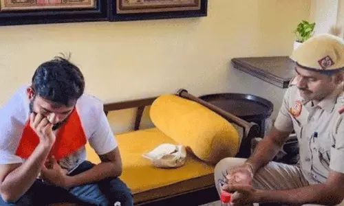 ‘തിരംഗ മാർച്ച് നടത്തരുത്’; അഭിജീത് ദിപ്കെയ്ക്ക് നോട്ടീസ് നൽകി ഡൽഹി പൊലീസ്