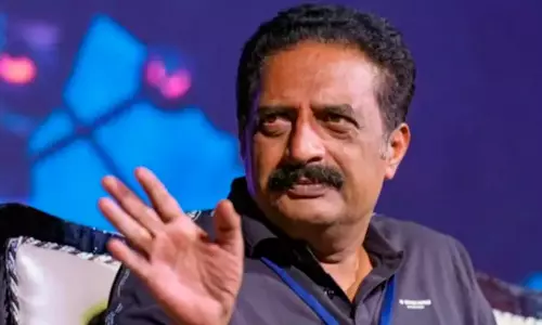 ‘കേരളത്തിന് എന്റെ നിലപാടറിയാം, ഭീരുക്കൾ പാറ്റയെ പേടിക്കുന്നു’: പ്രകാശ് രാജ്, തിരുവനന്തപുരം മാനവീയം വീഥിയിലും പ്രതിഷേധം