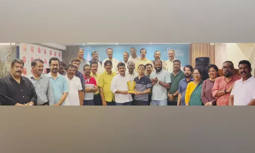 ആർ. യു സക്കീർ ഹുസൈന് ഒ.ഐ.സി.സി. യാത്രയയപ്പ് നൽകി ആർ. യു സക്കീർ ഹുസൈന് ഒ.ഐ.സി.സി. യാത്രയയപ്പ് നൽകി