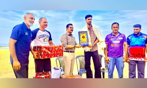 ഏഷ്യൻ ഗെയിംസിൽ ഇന്ത്യക്കായി കളിച്ച നിഹാലിന് കോഴിക്കോട്ട് ആദരം ഏഷ്യൻ ഗെയിംസിൽ ഇന്ത്യക്കായി കളിച്ച നിഹാലിന് കോഴിക്കോട്ട് ആദരം