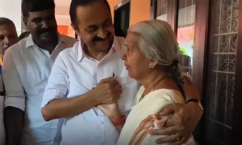 vd satheesan sathi teacher