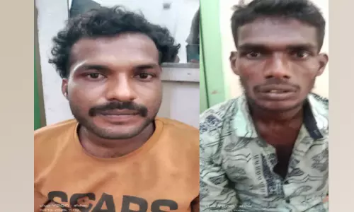 ര​ണ്ട​ര​പ്പവ​ൻ മാ​ല, ഒ​രു പ​വ​ന്‍റെ മോ​തി​രം, മൊ​ബൈ​ൽ ഫോ​ൺ എ​ന്നി​വ ബാ​ഗി​ൽ വെ​ച്ച് വൈ​പ്പി​ൻ ബീ​ച്ചി​ൽ വി​ശാ​ല​മാ​യ നീ​ന്ത​ൽ...; നീന്തിയെത്തിയപ്പോൾ ബാഗ് കാലി!