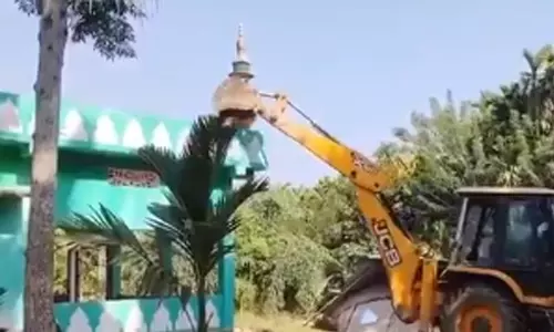 അസമിൽ കുടിയൊഴിപ്പിക്കൽ തുടരുന്നു; രണ്ട് ദിവസത്തിനുള്ളിൽ 1100ലധികം മുസ്‍ലിം കുടുംബങ്ങളെ പുറത്താക്കി, 10ഓളം പള്ളികൾ തകർത്തു