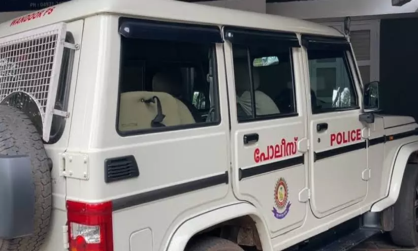 മകന്റെ ലഹരി ഉപയോഗത്തെച്ചൊല്ലി തർക്കം; കോഴിക്കോട് പിതാവിന്റെ അടിയേറ്റ് മകന് മരിച്ചു മകന്റെ ലഹരി ഉപയോഗത്തെച്ചൊല്ലി തർക്കം; കോഴിക്കോട് പിതാവിന്റെ അടിയേറ്റ് മകന് മരിച്ചു