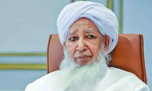 വഖഫിൽ സമവായം: തൊടിയൂർ രാജിവെച്ച് കാന്തപുരം വിഭാഗത്തിന് അംഗത്വം നൽകും; പ്രതിഷേധ പ്രകടനം ഒഴിവാക്കും വഖഫിൽ സമവായം: തൊടിയൂർ രാജിവെച്ച് കാന്തപുരം വിഭാഗത്തിന് അംഗത്വം നൽകും; പ്രതിഷേധ പ്രകടനം ഒഴിവാക്കും
