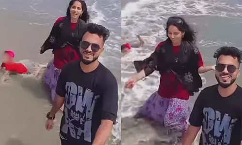 റീൽസ് ചിത്രീകരണത്തിൽ മുഴുകി മാതാപിതാക്കൾ; തിരമാലകളിൽപ്പെട്ട കുഞ്ഞിനെ അത്ഭുതകരമായി രക്ഷപ്പെടുത്തി അപരിചിതൻ