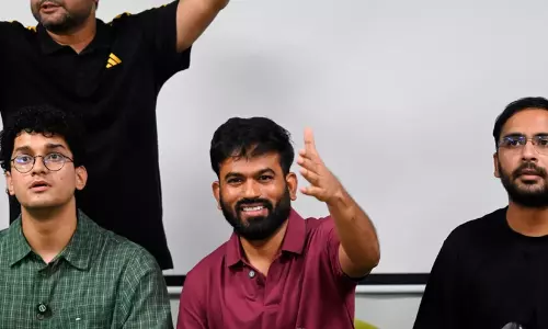 ‘സൗരവും അശുതോഷും എന്നേക്കാൾ വലിയ നേതാക്കൾ’; സിജെപി നേതാക്കളുടെ മോചനത്തിൽ അഭിജീത് ദിപ്കെ ‘സൗരവും അശുതോഷും എന്നേക്കാൾ വലിയ നേതാക്കൾ’; സിജെപി നേതാക്കളുടെ മോചനത്തിൽ അഭിജീത് ദിപ്കെ