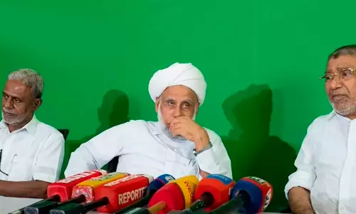 മുസ്തഫല് ഫൈസിയെ അംഗമാക്കിയതില് സമസ്തക്ക് അതൃപ്തി മുസ്തഫല് ഫൈസിയെ അംഗമാക്കിയതില് സമസ്തക്ക് അതൃപ്തി