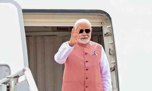 പ്രധാനമന്ത്രിയുടെ വിദേശയാത്രാ വിവരം പുറത്തുവിടാനാകില്ലെന്ന് ഹൈകോടതി പ്രധാനമന്ത്രിയുടെ വിദേശയാത്രാ വിവരം പുറത്തുവിടാനാകില്ലെന്ന് ഹൈകോടതി
