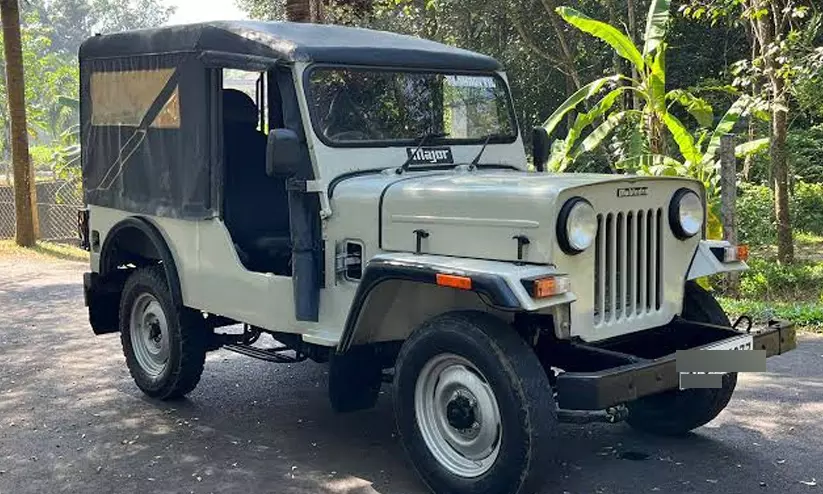 ആധുനിക കാറുണ്ടെങ്കിലും ജീപ്പ് വേണം; പഴയ ജീപ്പുകൾക്ക് ആവശ്യക്കാർ ഏറുന്നു, വില മൂന്നര മുതൽ 10 ലക്ഷം വരെ ആധുനിക കാറുണ്ടെങ്കിലും ജീപ്പ് വേണം; പഴയ ജീപ്പുകൾക്ക് ആവശ്യക്കാർ ഏറുന്നു, വില മൂന്നര മുതൽ 10 ലക്ഷം വരെ