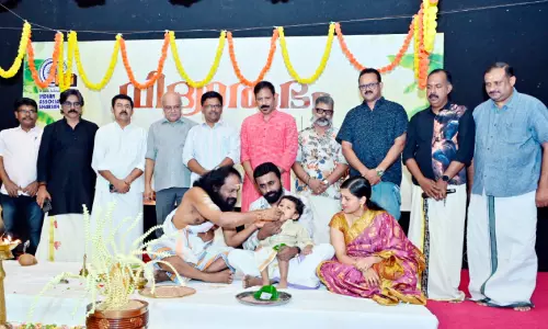 ഷാര്‍ജ ഇന്ത്യന്‍ അസോസിയേഷനില്‍ വിദ്യാരംഭം