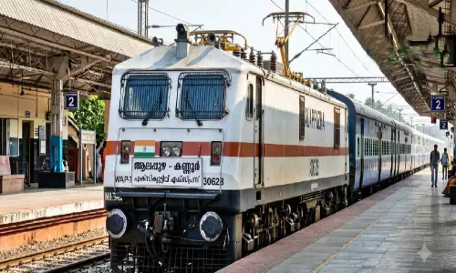 കണ്ണൂർ എക്സിക്യൂട്ടീവ് കാസർകോട്ടേക്ക് നീട്ടുന്നു കണ്ണൂർ എക്സിക്യൂട്ടീവ് കാസർകോട്ടേക്ക് നീട്ടുന്നു