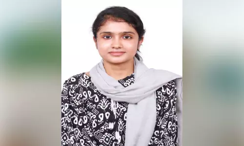 രാജ്യാന്തര ഫെലോഷിഷ് തിളക്കത്തിൽ അഫ്രിൻ നവാസ് രാജ്യാന്തര ഫെലോഷിഷ് തിളക്കത്തിൽ അഫ്രിൻ നവാസ്