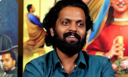 അപമര്യാദയായി പെരുമാറിയെന്ന് ആരോപണം; നടന് ബാലു വർഗീസിന് വക്കീൽ നോട്ടീസ് അയച്ച് യുവതി അപമര്യാദയായി പെരുമാറിയെന്ന് ആരോപണം; നടന് ബാലു വർഗീസിന് വക്കീൽ നോട്ടീസ് അയച്ച് യുവതി