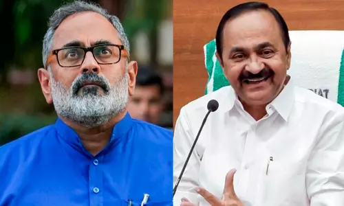 ‘ഇത് പ്രത്യേക പരിഗണനയുടെ ഭാഗം’; റെയ്ഹാന് വാദ്രയെ മുഖ്യമന്ത്രി കേരളത്തിലേക്ക് ക്ഷണിച്ചതിനെതിരെ ബി.ജെ.പി ‘ഇത് പ്രത്യേക പരിഗണനയുടെ ഭാഗം’; റെയ്ഹാന് വാദ്രയെ മുഖ്യമന്ത്രി കേരളത്തിലേക്ക് ക്ഷണിച്ചതിനെതിരെ ബി.ജെ.പി