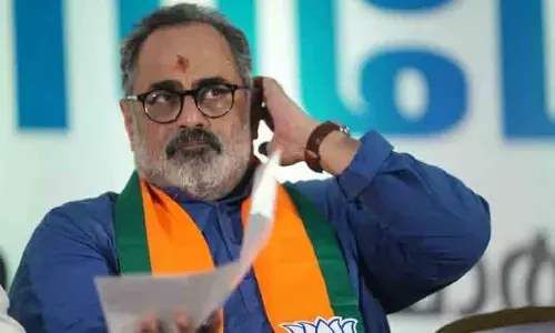 അമുസ്ലിംകൾ ഇല്ലാത്ത വഖ്ഫ് ബോർഡ് നിയമവിരുദ്ധമെന്ന് രാജീവ് ചന്ദ്രശേഖർ അമുസ്ലിംകൾ ഇല്ലാത്ത വഖ്ഫ് ബോർഡ് നിയമവിരുദ്ധമെന്ന് രാജീവ് ചന്ദ്രശേഖർ