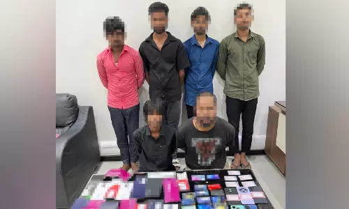 ബാങ്ക് അക്കൗണ്ടുകളിൽനിന്ന് പണം തട്ടിയ സംഘത്തെ പിടികൂടി ദുബൈ പൊലീസ് ബാങ്ക് അക്കൗണ്ടുകളിൽനിന്ന് പണം തട്ടിയ സംഘത്തെ പിടികൂടി ദുബൈ പൊലീസ്