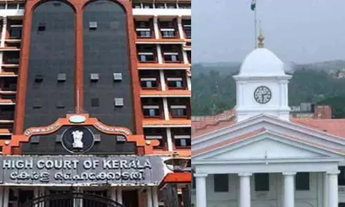 ഹായ് ഭായ് കളിച്ചാൽ ജനങ്ങൾക്ക് സംശയമുണ്ടാവും; പി.എസ്.സി ക്രമക്കേടിൽ സർക്കാരിന് കോടതിയുടെ രൂക്ഷ വിമർശനം ഹായ് ഭായ് കളിച്ചാൽ ജനങ്ങൾക്ക് സംശയമുണ്ടാവും; പി.എസ്.സി ക്രമക്കേടിൽ സർക്കാരിന് കോടതിയുടെ രൂക്ഷ വിമർശനം
