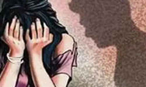 മാട്രിമോണിയൽ പരസ്യത്തിലൂടെ പരിചയപ്പെട്ട് പീഡനം: പ്രതിക്ക് പത്ത് വർഷം കഠിനതടവ് മാട്രിമോണിയൽ പരസ്യത്തിലൂടെ പരിചയപ്പെട്ട് പീഡനം: പ്രതിക്ക് പത്ത് വർഷം കഠിനതടവ്