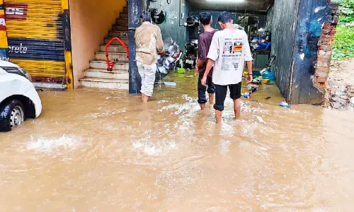 വയനാട്ടിൽ കനത്ത മഴ തുടരുന്നു: ഇന്ന് റെഡ് അലർട്ട് വയനാട്ടിൽ കനത്ത മഴ തുടരുന്നു: ഇന്ന് റെഡ് അലർട്ട്