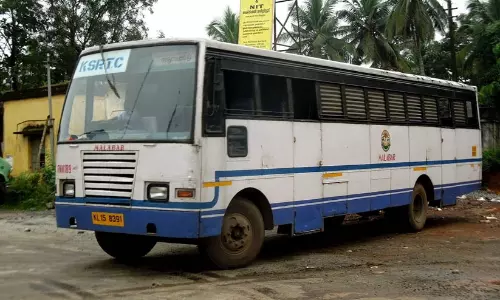 മണ്ണാര്ക്കാട് കെ.എസ്.ആര്.ടി.സി ഡിപ്പോയില് ആവശ്യത്തിന് ഡ്രൈവര്മാരില്ല; സ്ഥലംമാറ്റം ലഭിച്ചവർക്ക് പകരം ആളുകളെ നിയമിച്ചില്ല മണ്ണാര്ക്കാട് കെ.എസ്.ആര്.ടി.സി ഡിപ്പോയില് ആവശ്യത്തിന് ഡ്രൈവര്മാരില്ല; സ്ഥലംമാറ്റം ലഭിച്ചവർക്ക് പകരം ആളുകളെ നിയമിച്ചില്ല