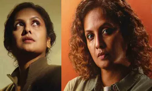 പൗളിയായി ജ്യോതിർമയി!! ബാച്ച്ലർ പാർട്ടി ദ്യു എക്സ് പോസ്റ്റർ പുറത്ത് പൗളിയായി ജ്യോതിർമയി!! ബാച്ച്ലർ പാർട്ടി ദ്യു എക്സ് പോസ്റ്റർ പുറത്ത്