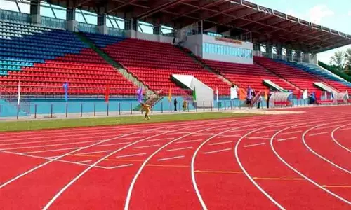 ട്രാക്കിൽ ഇനി ആവേശപ്പൂരം; സംസ്ഥാന സ്കൂൾ കായിക മേളക്ക് ദീപശിഖ തെളിഞ്ഞു