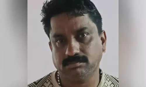കട്ടിലിനടിയിൽ രഹസ്യ അറ; കായംകുളത്ത് 47 ലിറ്റർ വിദേശമദ്യവുമായി മധ്യവയസ്കൻ പിടിയിൽ