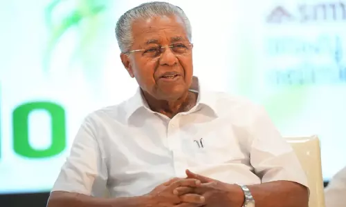 നിയമം അതിന്റെ വഴിക്ക് നടക്കുമെന്ന് വിശ്വാസമുണ്ടായിരുന്നു; ഹൈക്കോടതി ഉത്തരവിൽ പിണറായി നിയമം അതിന്റെ വഴിക്ക് നടക്കുമെന്ന് വിശ്വാസമുണ്ടായിരുന്നു; ഹൈക്കോടതി ഉത്തരവിൽ പിണറായി