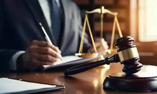 പരസ്പരവിരുദ്ധ മൊഴി; 1,72,000 ദിര്ഹമിന്റെ വായ്പ കേസ് തള്ളി പരസ്പരവിരുദ്ധ മൊഴി; 1,72,000 ദിര്ഹമിന്റെ വായ്പ കേസ് തള്ളി