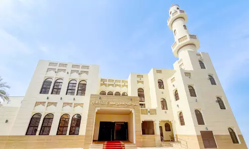 പുനർനിർമ്മിച്ച അഹമ്മദ് അൽ ഫത്തേഹ് പള്ളി ഉദ്ഘാടനം ചെയ്ത് ഹമദ് രാജാവ് പുനർനിർമ്മിച്ച അഹമ്മദ് അൽ ഫത്തേഹ് പള്ളി ഉദ്ഘാടനം ചെയ്ത് ഹമദ് രാജാവ്